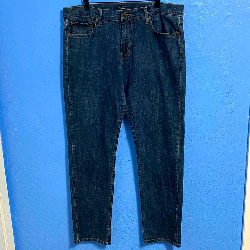 Lucky Brand 221 Straight Jeans